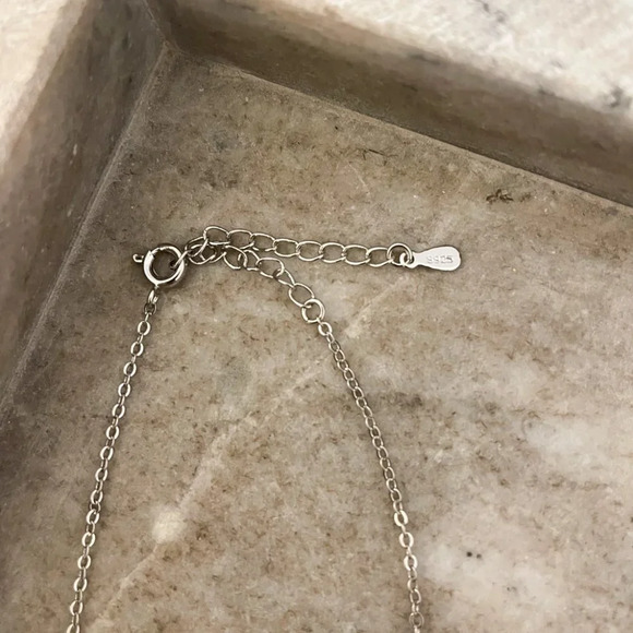 925 Sterling Silver Bow Necklace Bow Pendant Necklace Simple Dainty Necklace - Picture 4 of 4